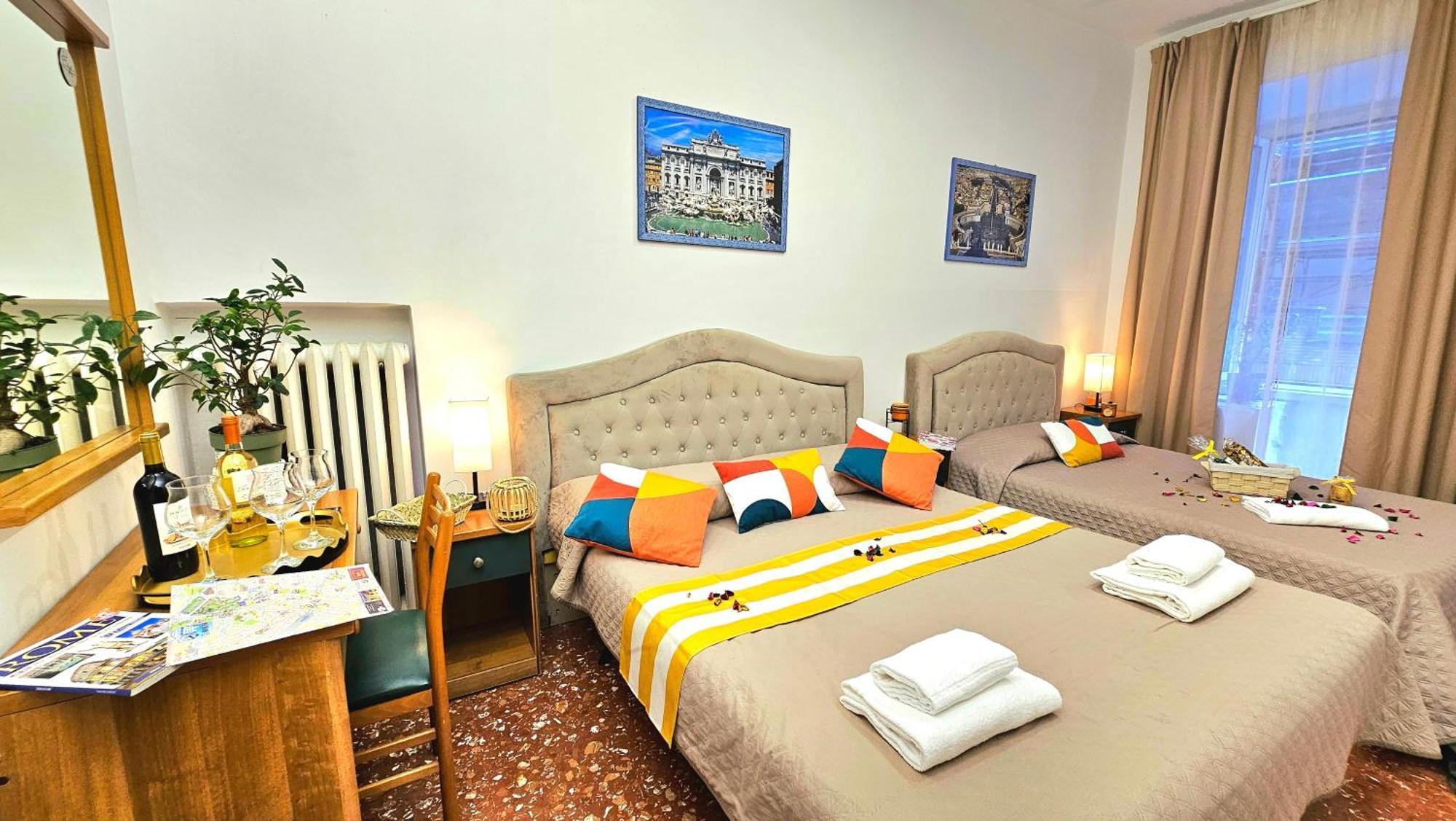 רומא Luxury By A Casa Simpatia - Free Parking Minimum Stay 3 Nights -On Request In Advance מראה חיצוני תמונה